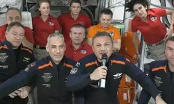 Türkiye'nin ilk astronotu Gezeravcı'yı taşıyan uzay aracı "kenetlenmeye" hazır