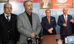 Van'da AK Partili 2 Belediye Başkanı Yeniden Refah'a Geçti!