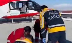 Van’da göğüs ağrısı olan hasta için helikopter havalandı