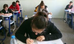 Türkiye'de öğrenci sayısı 53, öğretmen sayısı 93 kat arttı