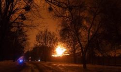 Ukrayna gece saatlerinde Kırım’a saldırdı