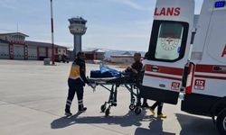 Van’da ambulans helikopter göğüs ağrısı olan hasta için havalandı