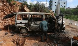 Gazze'de Yahudi yerleşimciler Filistinlilerin evlerini ateş verdi