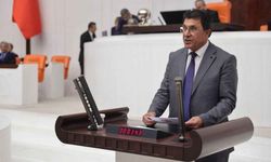 DEM Parti Van Milletvekili Mahmut Dindar, Van Spor’u Meclis gündemine taşıdı