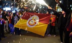 Van’da Galatasaraylılardan şampiyonluk kutlaması