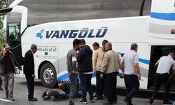 Van’da otobüsün çarptığı kişi hayatını kaybetti