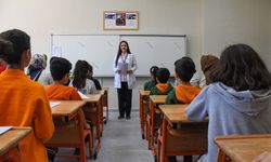 Van'da "Eğitimde Sağlık Hareketi" ile 153 bin 408 öğrenci kontrolden geçirildi