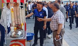 Van’da seyyar satıcı denetimleri! Malzemelere el konuldu, cezai işlem uygulandı