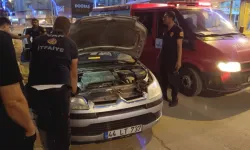 Van Erciş’te Korku Dolu Anlar! Bir Aracın Motoruna Sıkışan Kedi, Hayat-Memat Savaşıyla Karşı Karşıya Kaldı!