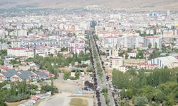 Van’da tabelalar görüntü kirliliğine neden oluyor