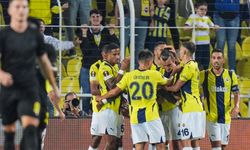 Fenerbahçe, UEFA Avrupa Ligi'ne galibiyetle başladı