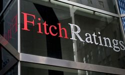 Fitch, Türkiye'nin kredi notunu yükselti