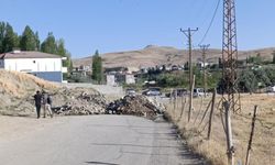 Van'da iki mahalleyi birbirine bağlayan yol yeniden trafiğe açıldı