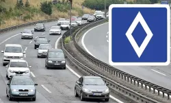 Yeni Trafik Levhası Çıktı; Anlamı Nedir?