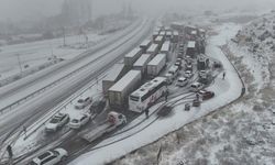 Erzincan - Sivas kara yolu ulaşıma kapandı