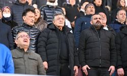 Yılmaz Vural, Van Spor'un maçını takip etti