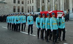 Eski bakan Nahit Menteşe, son yolculuğuna uğurlandı