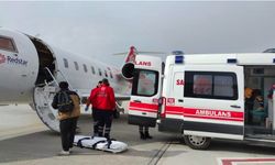 Vanlı kalp hastası çocuk ambulans uçakla İzmir'e sevk edildi