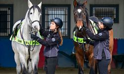 Kadın süvariler Van'da görev başında