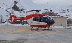 Bahçesaray’da hamile kadın helikopter ambulansla Van’a sevk edildi