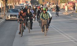 Van'da öğretmenlerden bisikletli yaşam hareketi