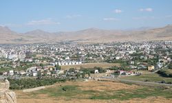 Van’da yağmurlu havalar yerini güneşe bırakıyor! İşte 5 günlük hava durumu verileri