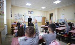 Öğretmenlerin il içi isteğe bağlı yer değiştirme başvuruları başlıyor