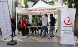 Van'da sigara ve obezite ile mücadele standı