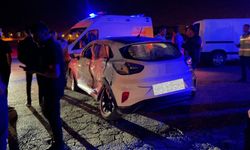 Yüksekova'da trafik kazası: 5 yaralı