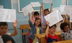 20 milyon öğrenci karnelerini aldı