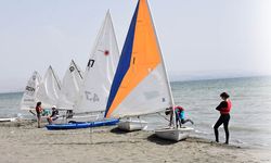Geleceğin yelkencileri, Van Gölü'nde yetişiyor