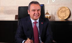 Antalya Büyükşehir Belediye Başkanı Böcek tutuklandı