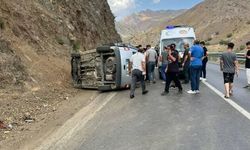Yüksekova-Van kara yolunda kaza: 5 kişi yaralandı