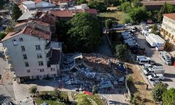 Balıkesir'deki depremin yol açtığı yıkım dronla görüntülendi