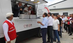 Van'da Türk Kızılay Şubesi mobil ikram aracı hizmete alındı