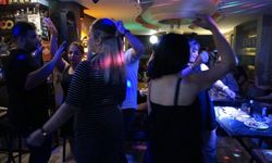 İranlılar Van’da hem eğleniyor hem eğitim görüyor