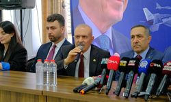 AK Parti’den Van’a çıkarma! Vanlı isimler toplantıda konuştu…