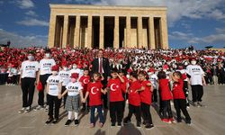 Anıtkabir’e LÖSEV'den 100 bin kişilik ziyaret