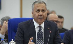 Bakan Yerlikaya, Türkiye'deki yabancı sayısını açıkladı