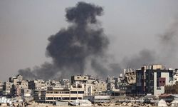 İsrail, Gazze'ye gece boyunca yoğun saldırılar düzenledi