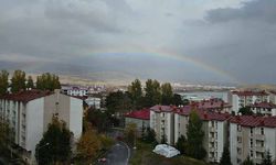 Tatvan’da yağmur sonrası gökkuşağı
