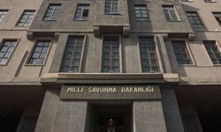 Türkiye'ye gelen kargo uçağı Gürcistan'da düştü