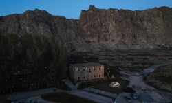 Van tarihi camisi cemaatiyle buluştu