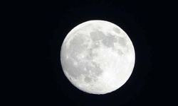 Van semalarında yılın son dolunayı görsel şölen sundu