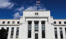 Fed politika faizini 25 baz puan indirdi