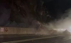 Hakkari-Van yolunda heyelan