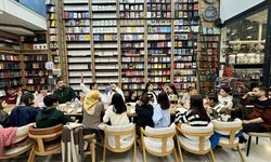 Öğretmenler "kitap tahlili" ile öğrencilere okuma alışkanlığı kazandırıyor