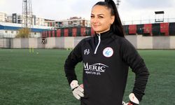 Vangücü takımının kalesi Şeymanur'a emanet