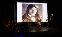 Van’da öğrenciler ‘Vecihi Hürkuş’ tiyatrosu ile buluştu