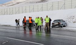 Van'da zincirleme kaza: 5 yaralı